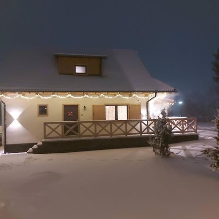 Chalupy Tri Grose Vlasky Bešeňová Esterno foto