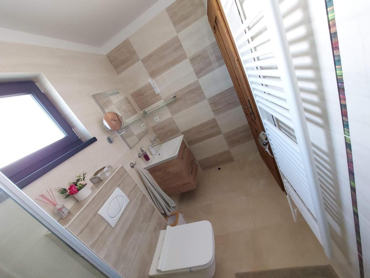 Chalupy Tri Grose Vlasky Bešeňová Esterno foto