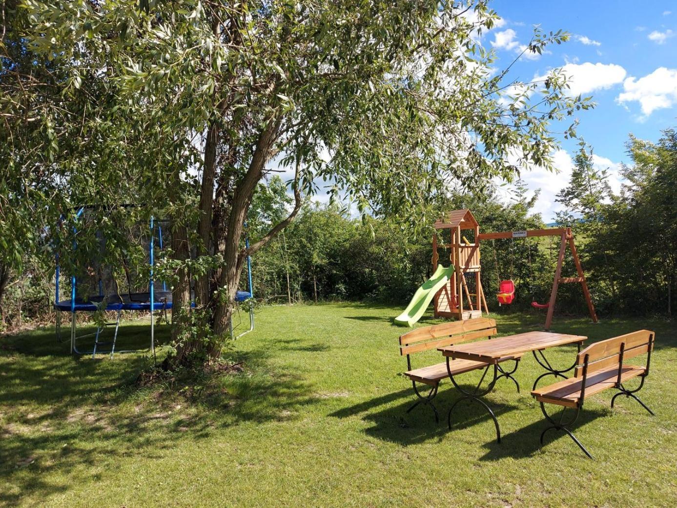Chalupy Tri Grose Vlasky Bešeňová Esterno foto